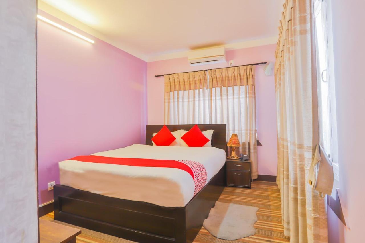 Oyo 720 Lekali Homes And Restaurant Kathmandu Bagian luar foto