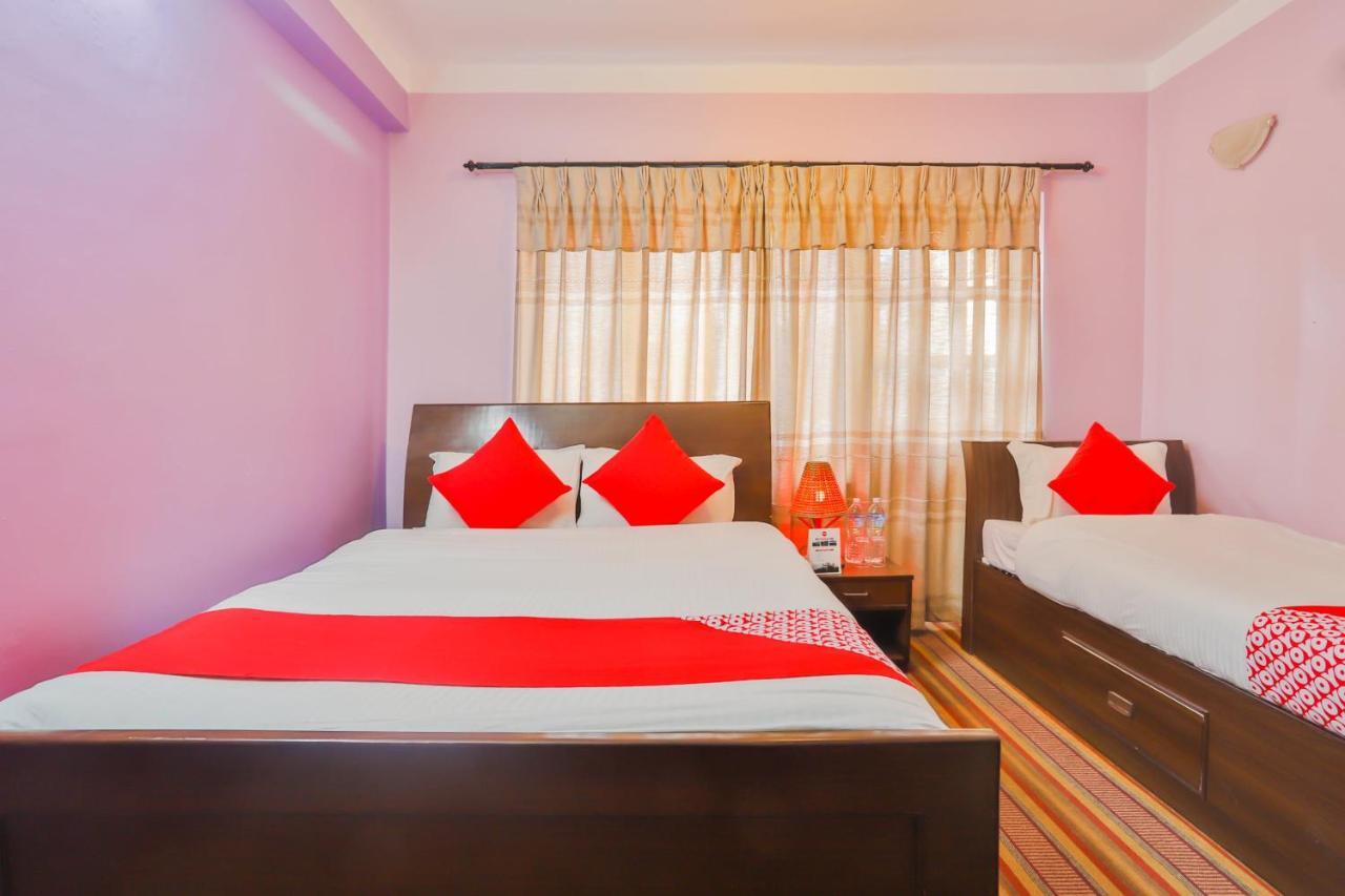 Oyo 720 Lekali Homes And Restaurant Kathmandu Bagian luar foto