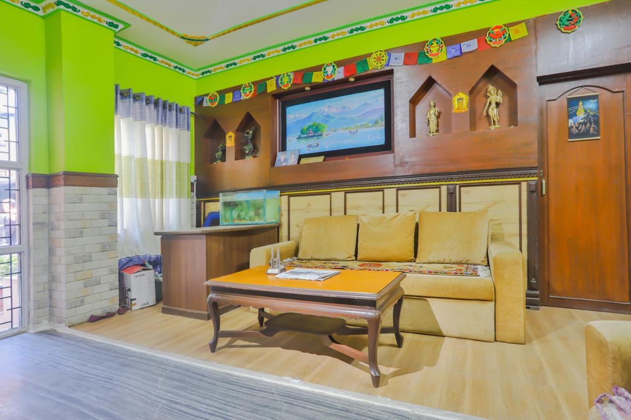 Oyo 720 Lekali Homes And Restaurant Kathmandu Bagian luar foto