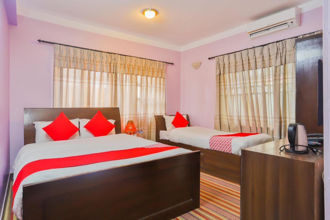 Oyo 720 Lekali Homes And Restaurant Kathmandu Bagian luar foto