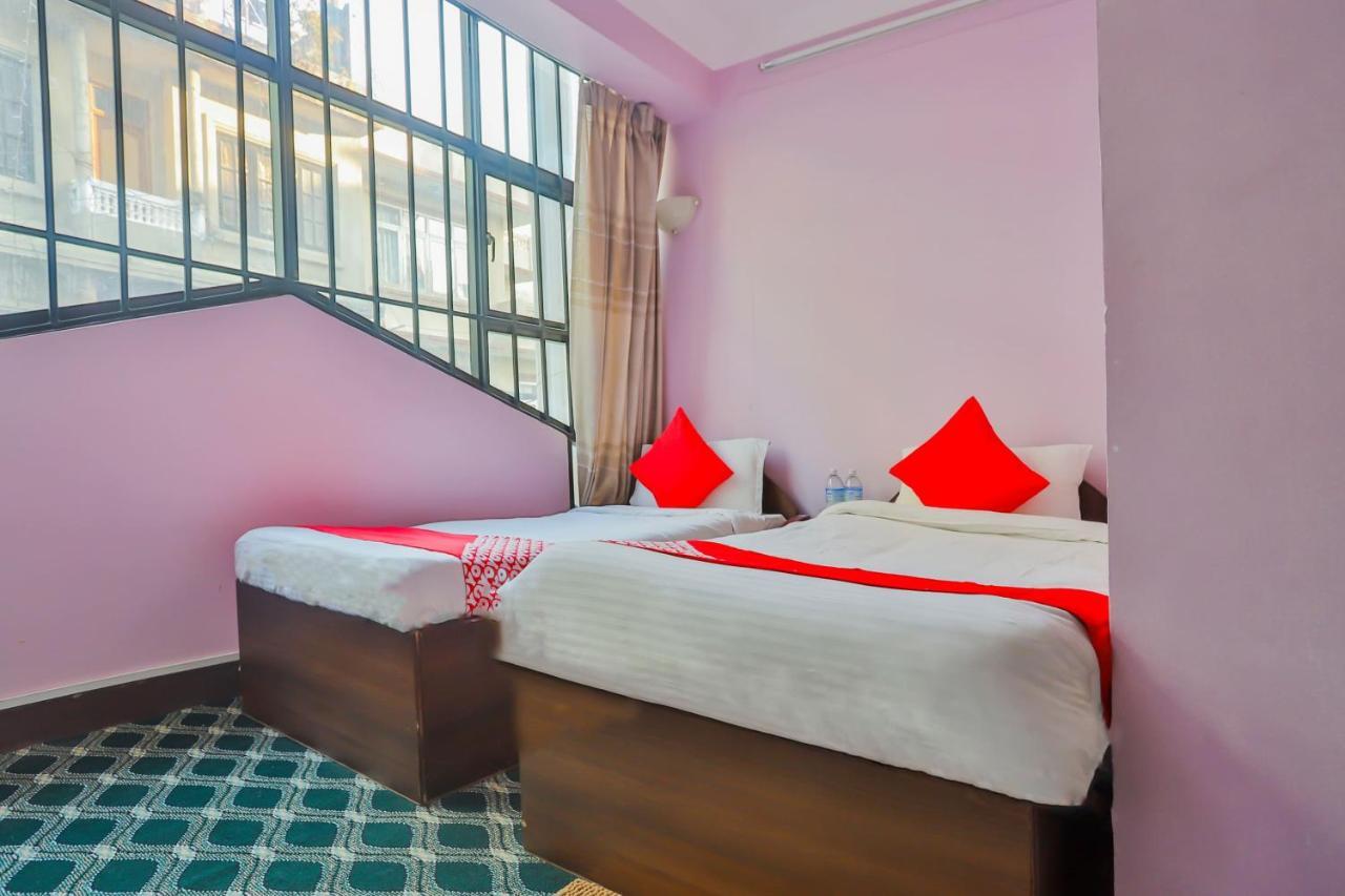 Oyo 720 Lekali Homes And Restaurant Kathmandu Bagian luar foto